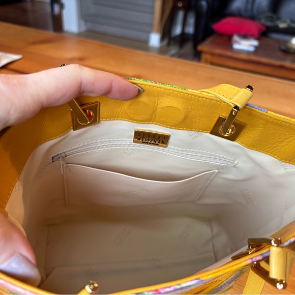 Stuart Weitzman Floral Yellow Tote Bag - Picture 6 of 10